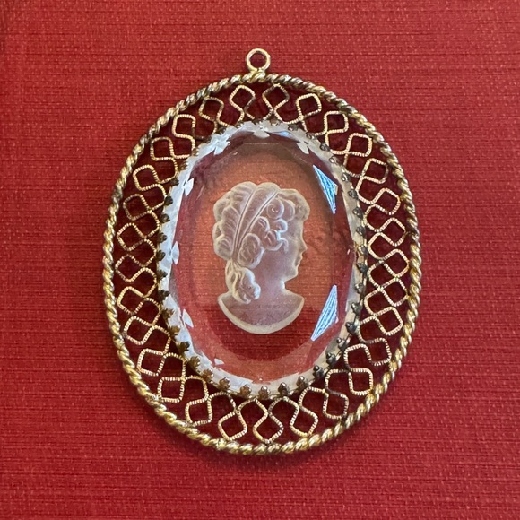 Vintage Glass Intaglio Cameo Pendant by Whiting & Davis - Picture 1 of 6